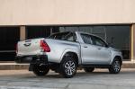 Toyota Hilux 4x4 Raider Double Cab Black 2017 года (ZA)